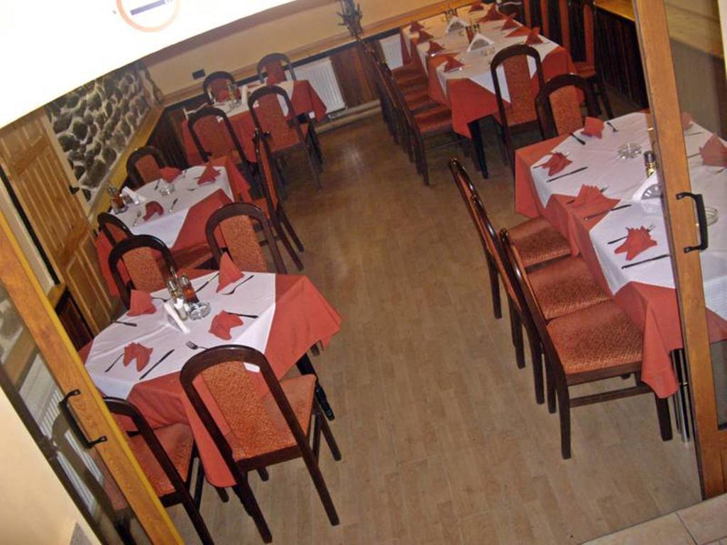 Hotel Restaurant Vodenitsata Berkovica Esterno foto