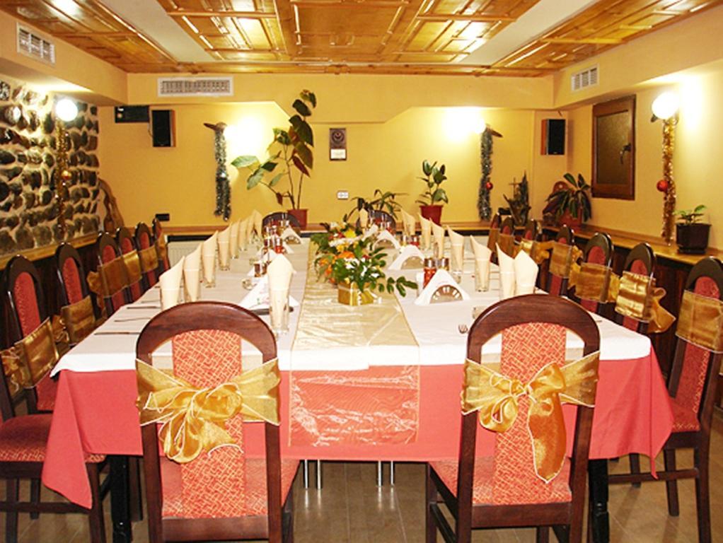 Hotel Restaurant Vodenitsata Berkovica Esterno foto