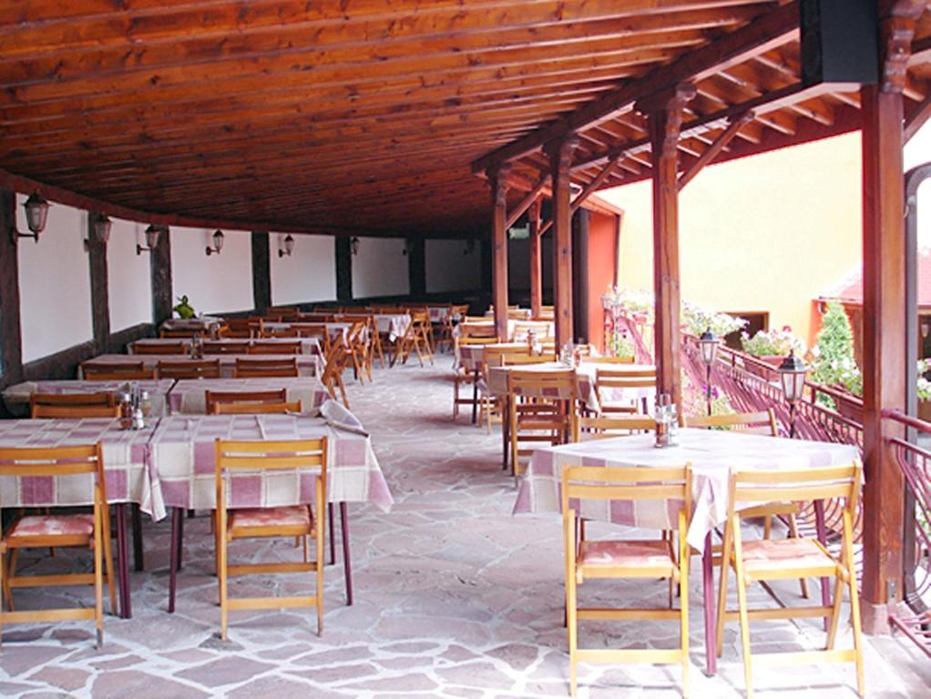 Hotel Restaurant Vodenitsata Berkovica Esterno foto